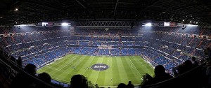 2012110888bernabeu_dentro