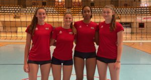 thumbnail_Júlia Caldentey, Tinons Munar, Paz Okeke y Anna Chikhradze posan juntas después de un entreno con la selección española Sub20